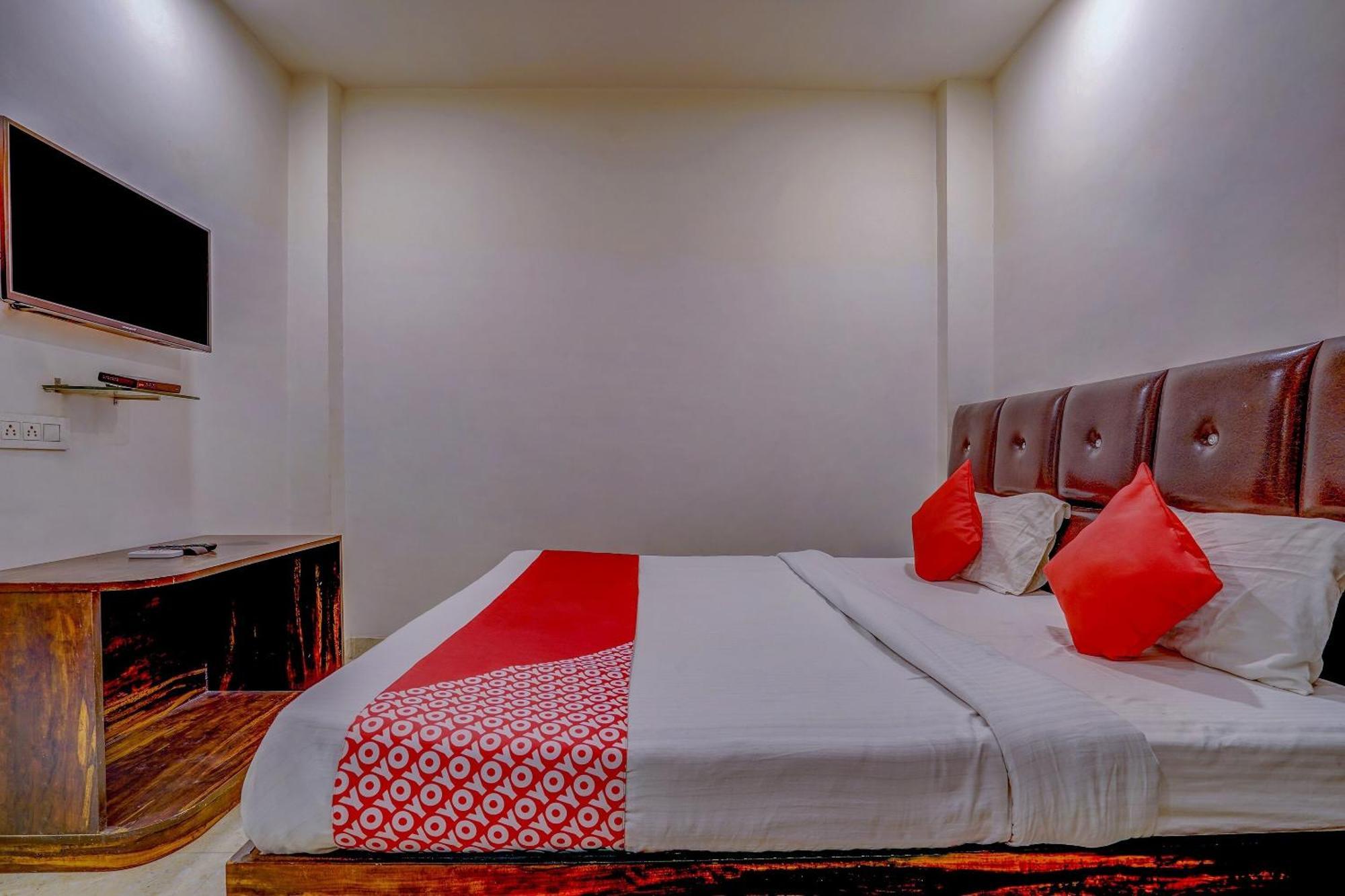 Super Hotel O Traveller Inn Лакхнау Екстер'єр фото