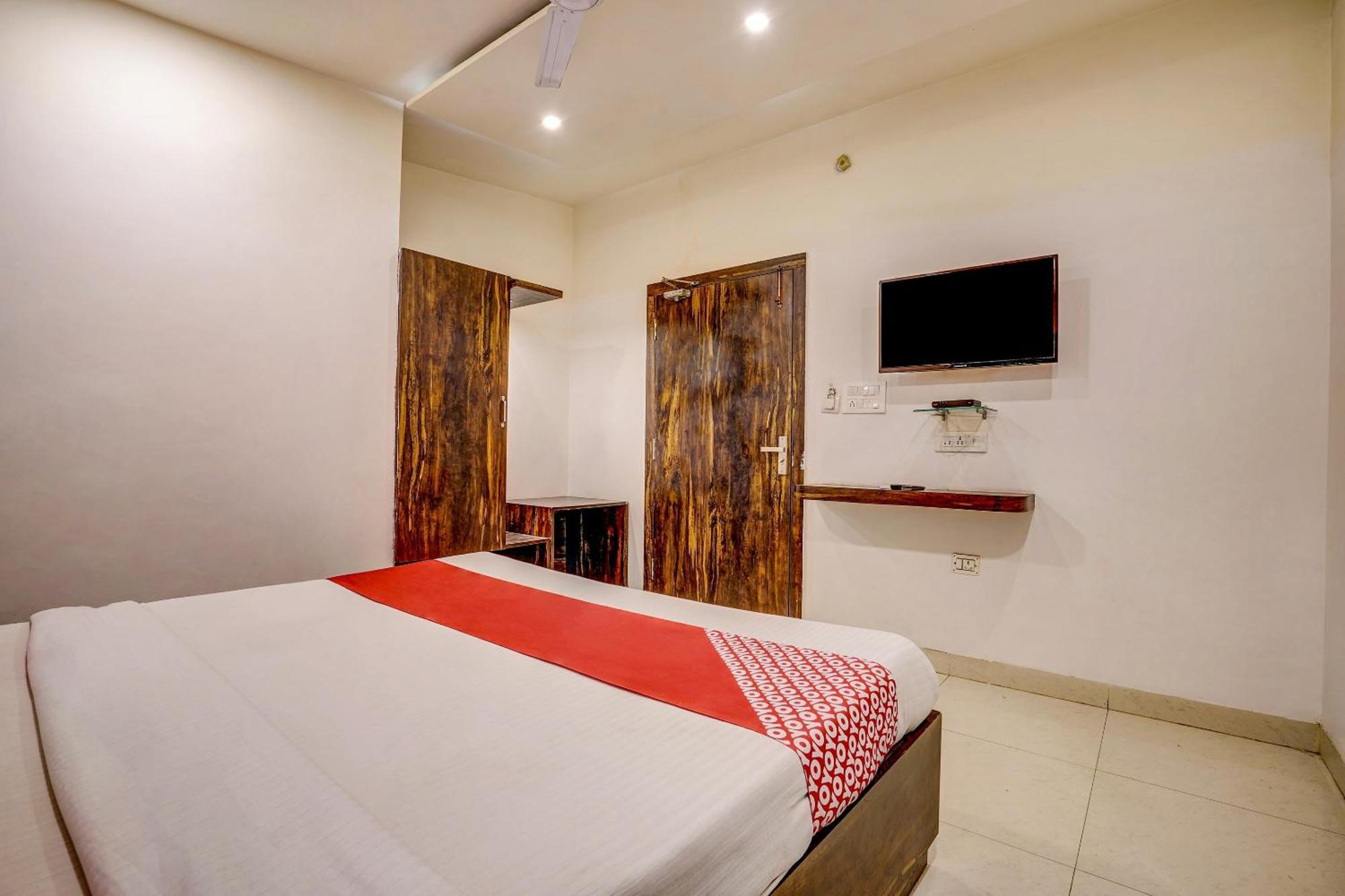 Super Hotel O Traveller Inn Лакхнау Екстер'єр фото
